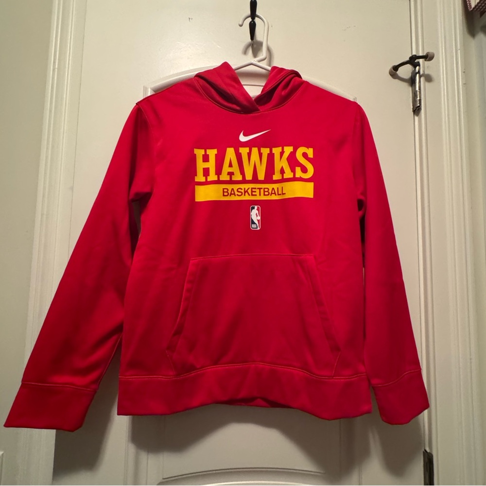 Atlanta Hawks Red Youth Nike Spotlight Practice Performance Pullover Hoodie NWT
